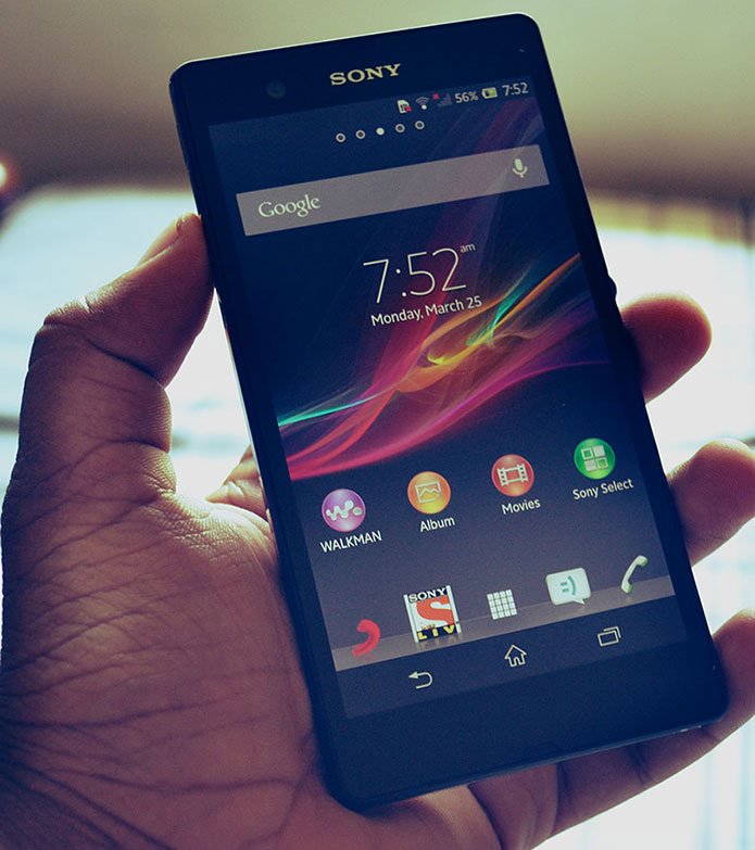 Sont Xperia Z Review - Full HD Reality Display