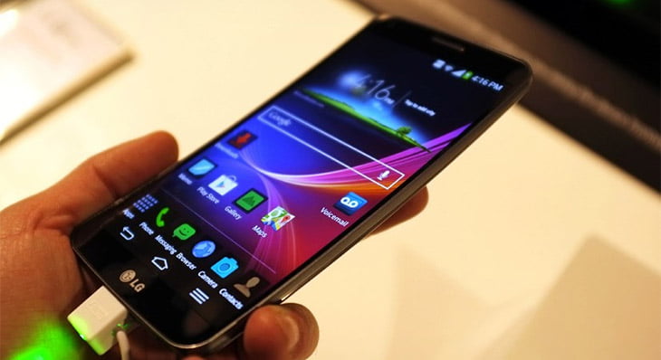 LG G Flex - cutting edge technology with Innovative Design & Features [Review]