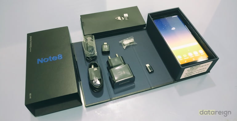 Samsung Galaxy Note 8 - Inbox Components and Extra Accessories