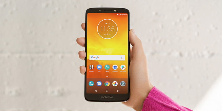 Moto E5 android smartphone